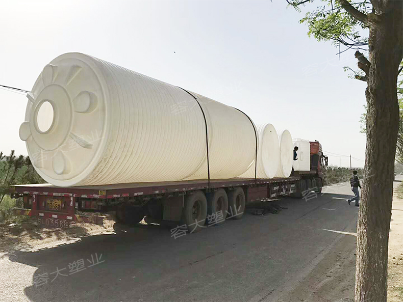 塑料儲(chǔ)水罐